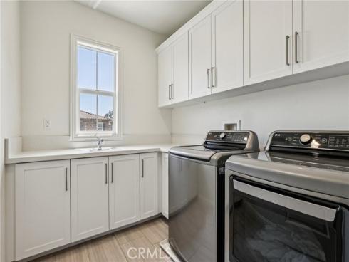 285  Pinnacle   Drive, Lake Forest, CA