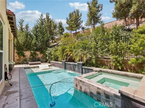 285  Pinnacle   Drive, Lake Forest, CA