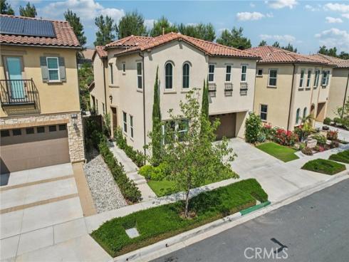 285  Pinnacle   Drive, Lake Forest, CA