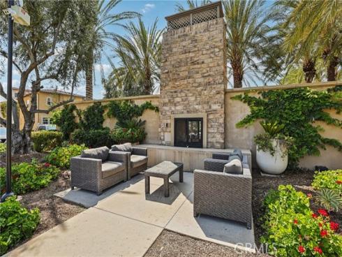285  Pinnacle   Drive, Lake Forest, CA