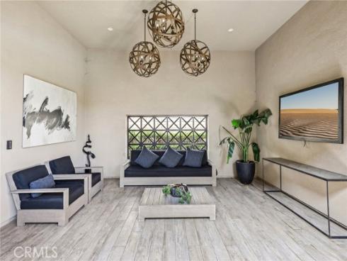 285  Pinnacle   Drive, Lake Forest, CA