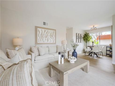 22701 Via Castilla , Lake Forest, CA