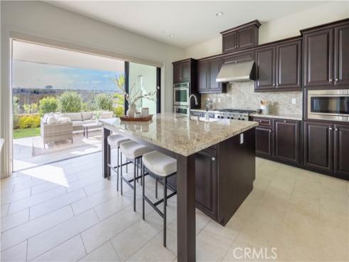 17  Heliotrope  , Lake Forest, CA