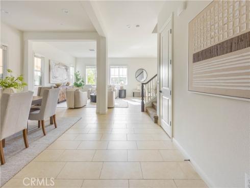 17  Heliotrope  , Lake Forest, CA