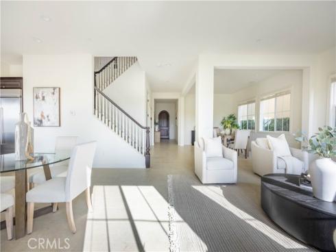 17  Heliotrope  , Lake Forest, CA