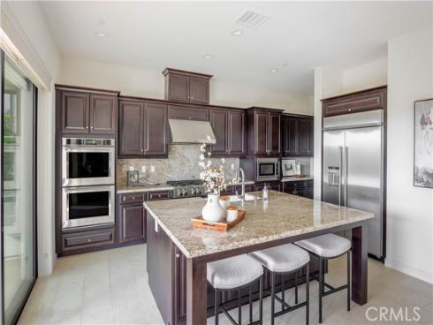 17  Heliotrope  , Lake Forest, CA