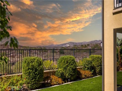 17  Heliotrope  , Lake Forest, CA