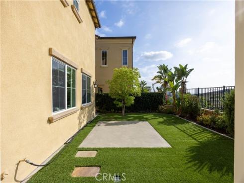 17  Heliotrope  , Lake Forest, CA