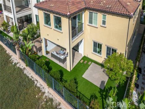 17  Heliotrope  , Lake Forest, CA