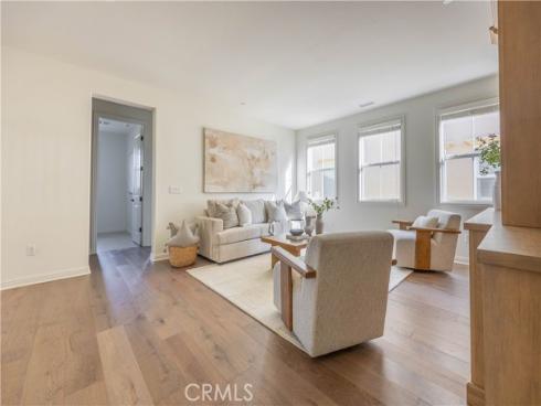 17  Heliotrope  , Lake Forest, CA