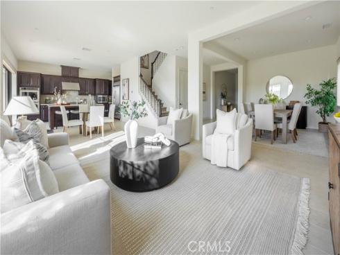 17  Heliotrope  , Lake Forest, CA