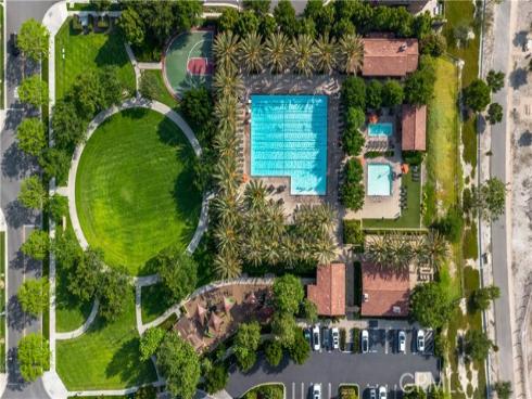 17  Heliotrope  , Lake Forest, CA