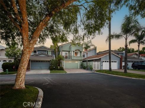 21891 Winnebago Lane, Lake Forest, CA