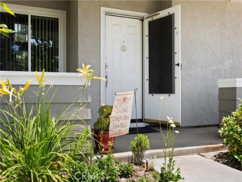 8  Chatri   Circle, Lake Forest, CA