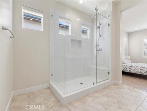 120  Holliston  , Lake Forest, CA