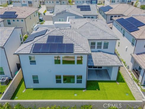 120  Holliston  , Lake Forest, CA