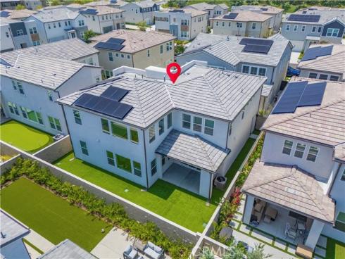 120  Holliston  , Lake Forest, CA