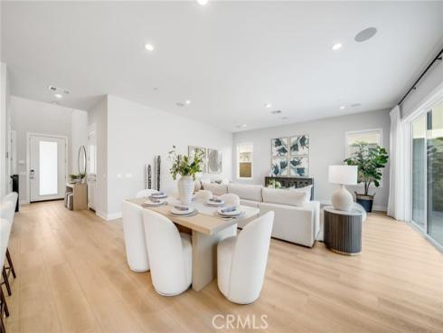 211 Wild Flower , Lake Forest, CA