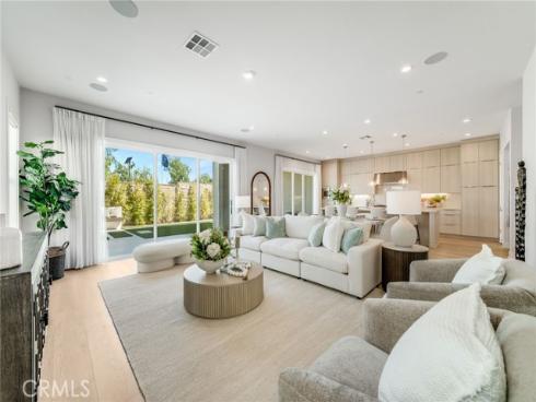 211 Wild Flower , Lake Forest, CA