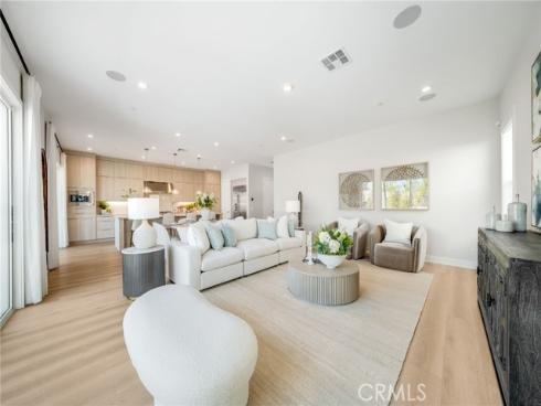 211 Wild Flower , Lake Forest, CA