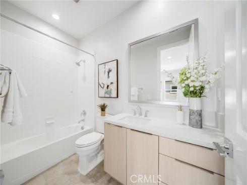 211 Wild Flower , Lake Forest, CA