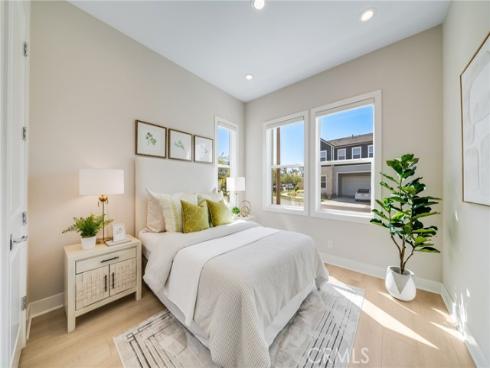 211 Wild Flower , Lake Forest, CA