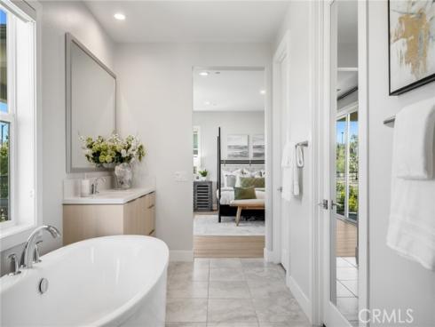 211 Wild Flower , Lake Forest, CA