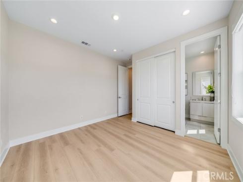 211 Wild Flower , Lake Forest, CA