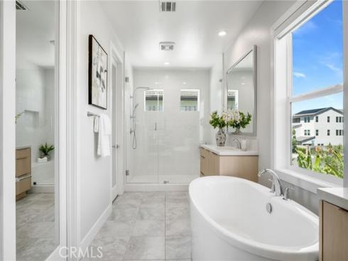 211 Wild Flower , Lake Forest, CA