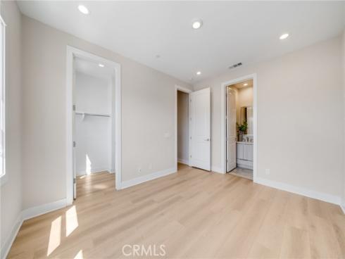 211 Wild Flower , Lake Forest, CA