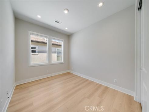 211 Wild Flower , Lake Forest, CA