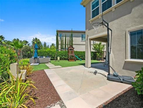 11 Juniper , Lake Forest, CA