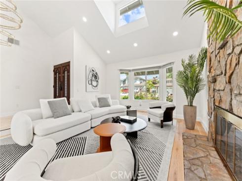 21492 Countryside Drive, Lake Forest, CA