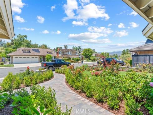 21492 Countryside Drive, Lake Forest, CA