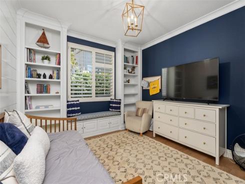 19256 Jasper Hill Road, Lake Forest, CA