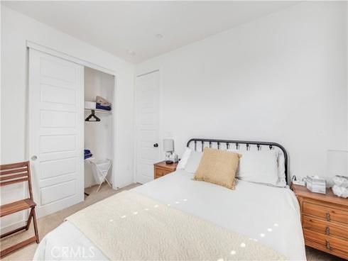 97  Eclipse  , Lake Forest, CA