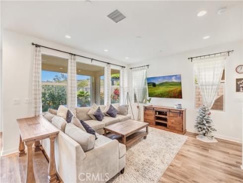 97  Eclipse  , Lake Forest, CA