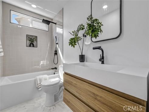 23881 Gates Street, Lake Forest, CA