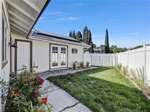 23881 Gates Street, Lake Forest, CA