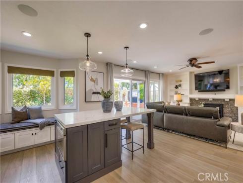 25011  Calle Madera  , Lake Forest, CA