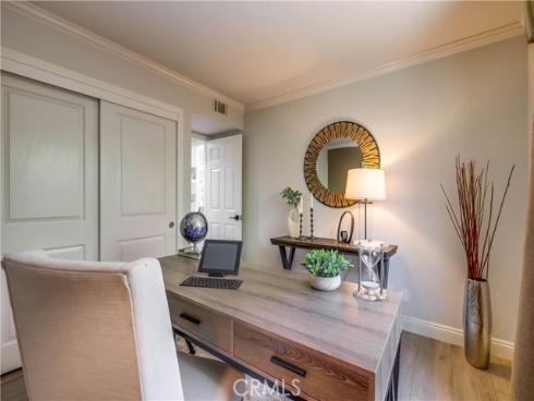 25011  Calle Madera  , Lake Forest, CA