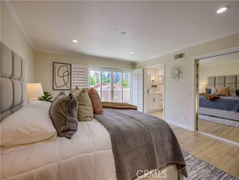 25011  Calle Madera  , Lake Forest, CA