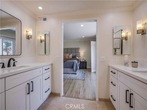 25011  Calle Madera  , Lake Forest, CA