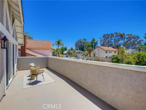 25011  Calle Madera  , Lake Forest, CA
