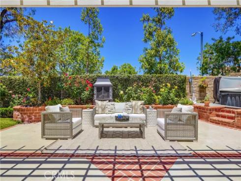 25011  Calle Madera  , Lake Forest, CA