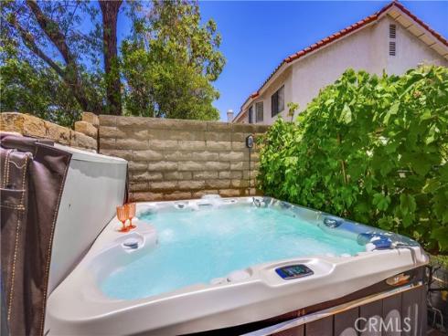 25011  Calle Madera  , Lake Forest, CA