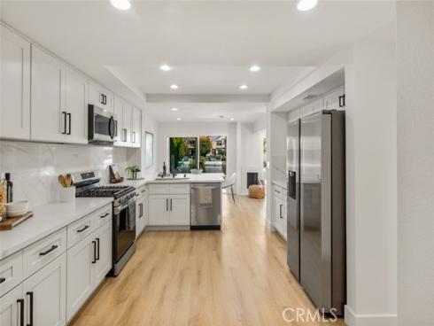 22627 Lakeside Lane, Lake Forest, CA