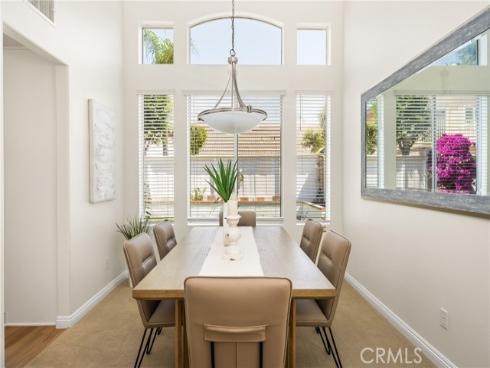 17 Marseille Way , Lake Forest, CA