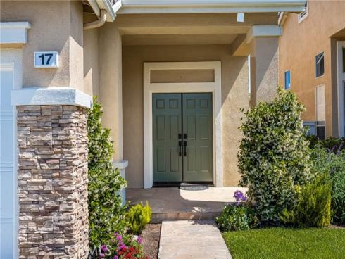 17 Marseille Way , Lake Forest, CA