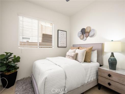 17 Marseille Way , Lake Forest, CA